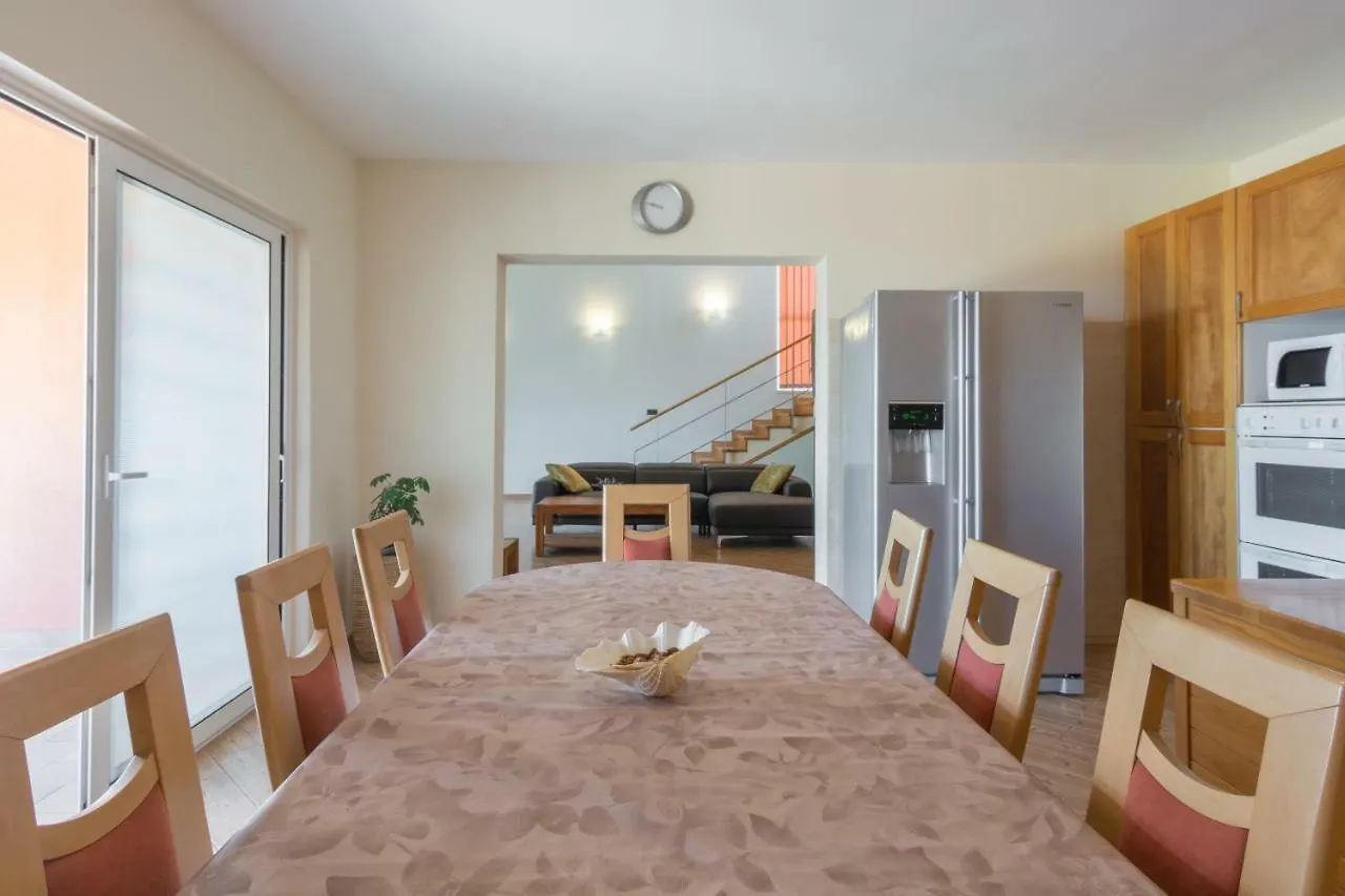 Holiday Home Matela Ζαντάρ
