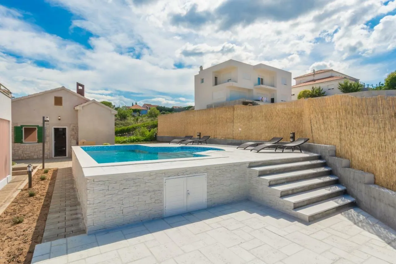Holiday Home Matela Ζαντάρ